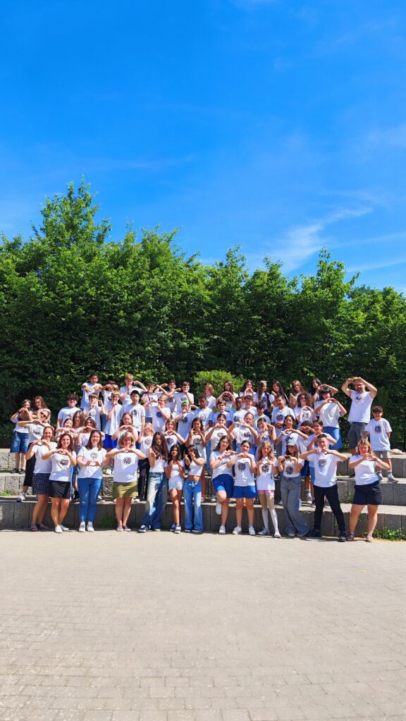 6K UNITED Bild 1